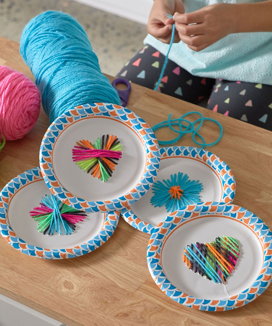 Paper Plate Weaving Free Craft Pattern LM6162 Crafts For Kids To Make 